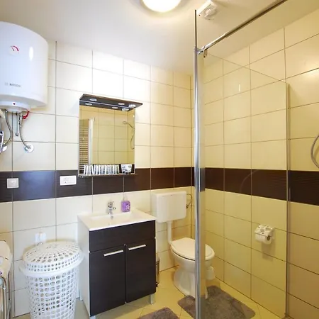 דירה With Parking Space - 18146 *