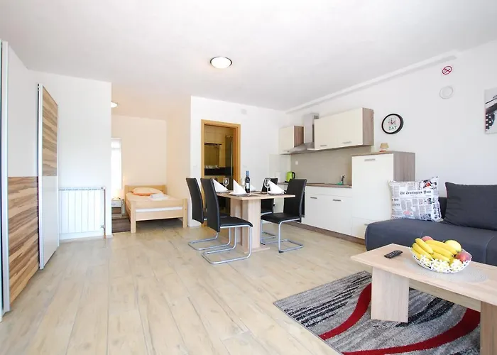 With Parking Space - 18146 شقة غييكا