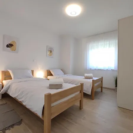 With Parking Space - 18146 Apartament *