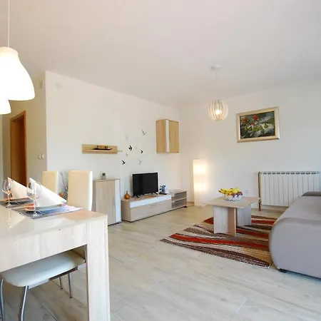 Apartament With Parking Space - 18146